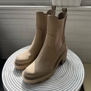 Zara Chelsea Beige Booties